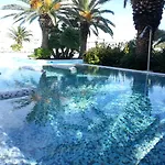 Metropol 4* سينِغاليا